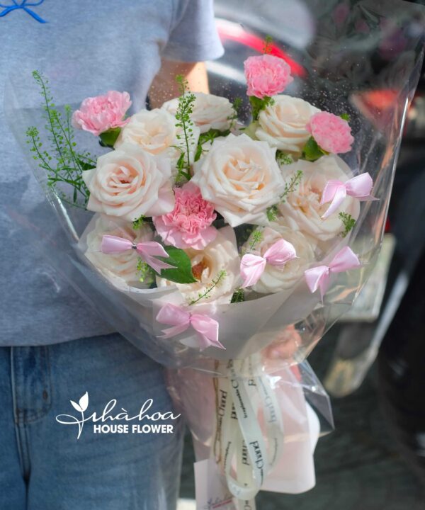 Bó hoa hồng mix phăng