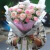 BÓ HOA HỒNG KEM DÂU MIX PHĂNG