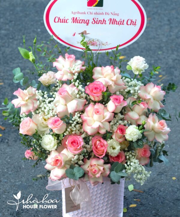 Lẵng hoa hồng hỷ trứng