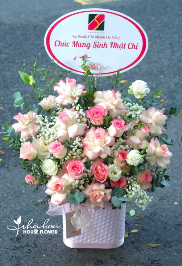 Lẵng hoa hồng hỷ trứng