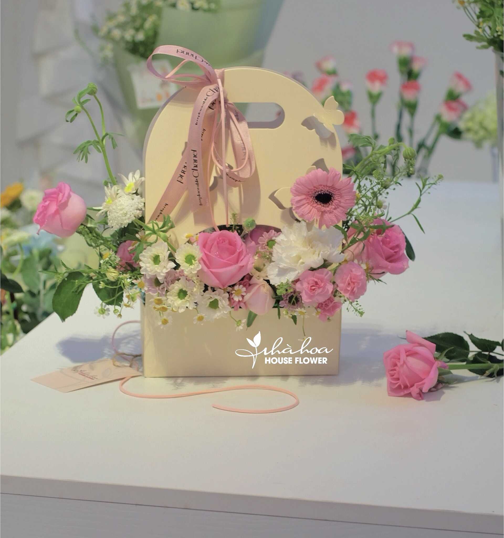 BOX HOA HỒNG SEN ĐẠI MIX - MC38
